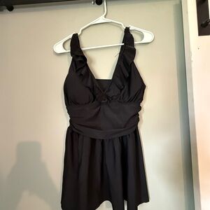 Elegant Black Sleeveless Dress